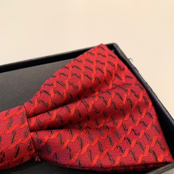 📦 MOVING SALE 🚛 Doggie Bow Tie 🎩 for your little gentleman - Picture 4 of 7